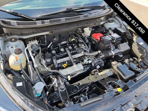 Used 2023 Nissan Kicks SR w/ SR Premium Package image 14