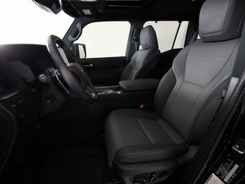 Used 2025 Lexus GX 550 550 Luxury image 21