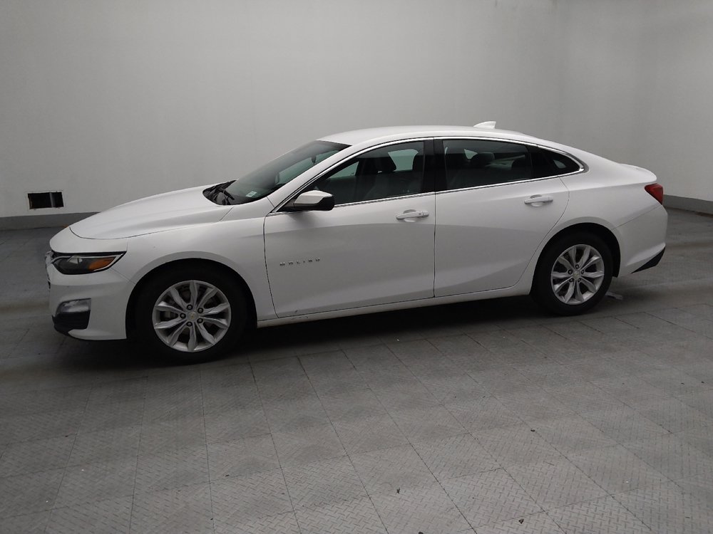 Used 2025 Chevrolet Malibu LT FWD image 2
