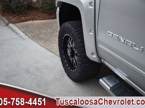 Used 2019 GMC Sierra 2500 Denali w/ Duramax Plus Package image 16