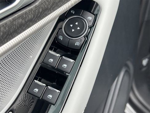 New 2026 Ford Explorer Platinum w/ LUX Leather Package image 18