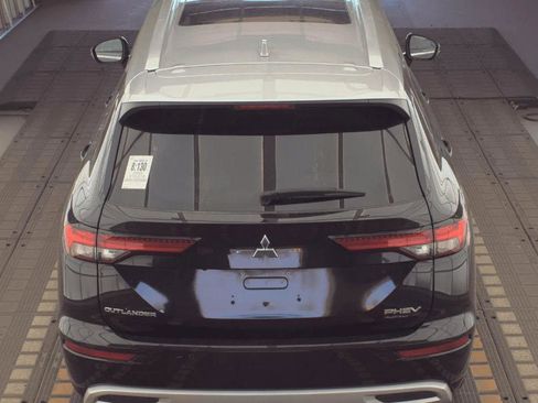 Used 2025 Mitsubishi Outlander SEL AWD/4WD image 6