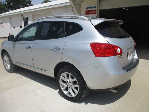Used 2012 Nissan Rogue SL AWD/4WD image 14