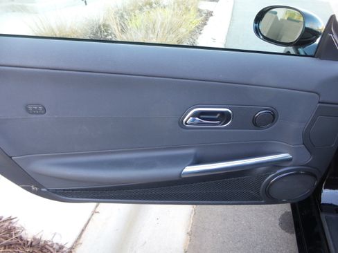 Used 2007 Chrysler Crossfire 2dr Cpe image 44