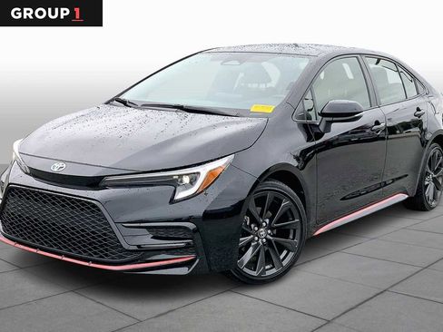 Used 2023 Toyota Corolla SE image 1