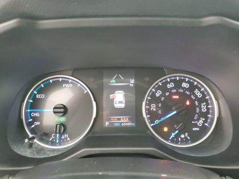 Used 2021 Toyota RAV4 LE AWD/4WD image 23