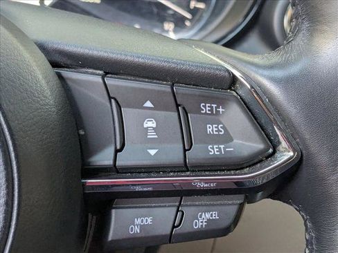 Used 2020 MAZDA CX-9 Signature image 10