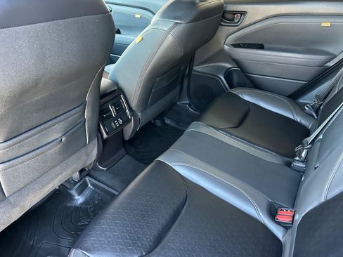 Used 2026 Subaru Forester Wilderness AWD/4WD image 11