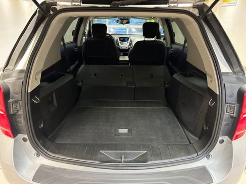 Used 2017 Chevrolet Equinox LT w/ Convenience Package FWD image 15
