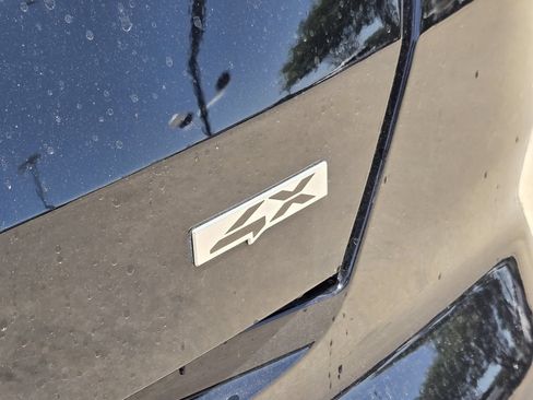 Used 2023 Kia Sorento SX AWD/4WD image 16