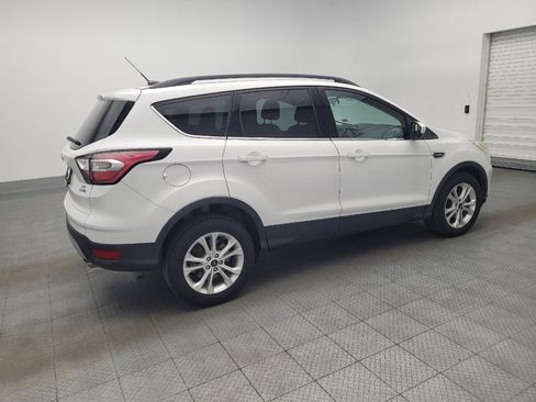 Used 2017 Ford Escape SE w/ Equipment Group 201A image 10