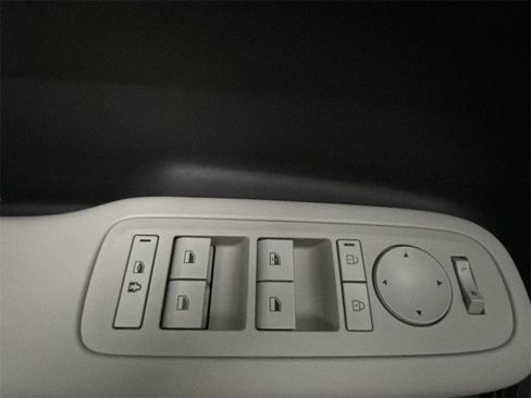 New 2026 Hyundai Santa Fe SE image 27