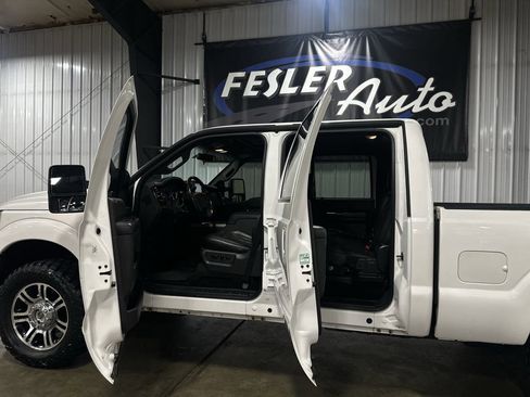 Used 2015 Ford F250 Platinum w/ FX4 Off-Road Package image 25