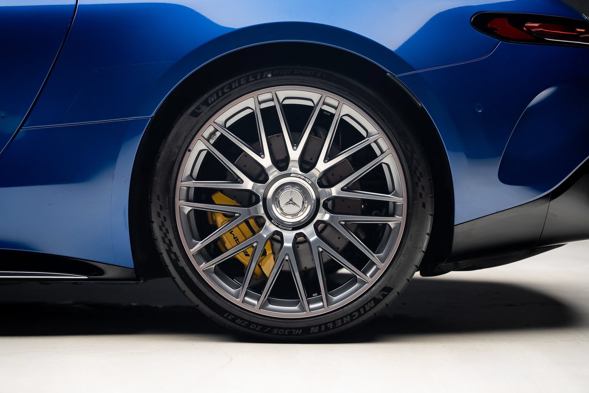 Used 2024 Mercedes-Benz AMG GT 55 image 23