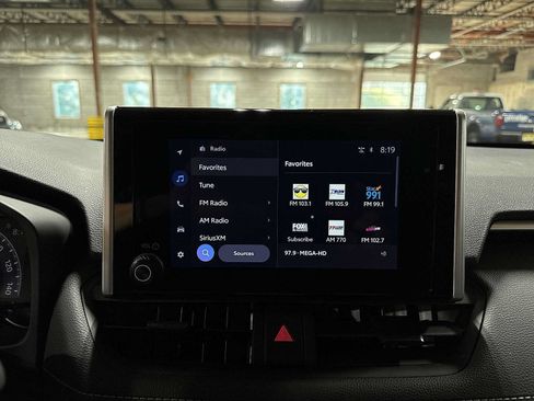 Used 2023 Toyota RAV4 XLE FWD image 20