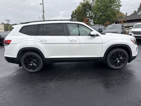 New 2026 Volkswagen Atlas SE AWD/4WD image 4