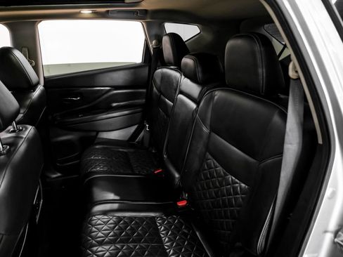 Used 2020 Nissan Murano Platinum w/ Cargo Package image 40