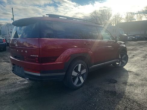 Used 2025 Hyundai Santa Fe Limited image 4