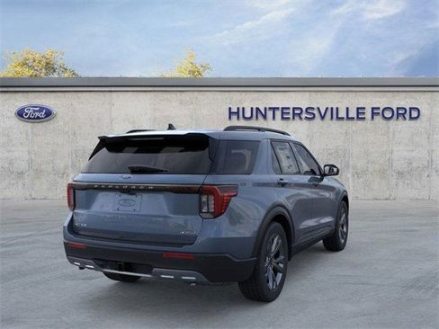 New 2026 Ford Explorer Active w/ Active Comfort Package image 8
