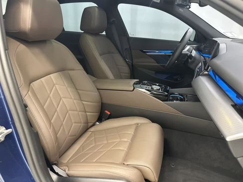 Used 2024 BMW i5 M60 w/ Premium Package image 16