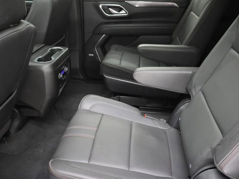 Used 2023 Chevrolet Suburban RST w/ Luxury Package AWD/4WD image 46