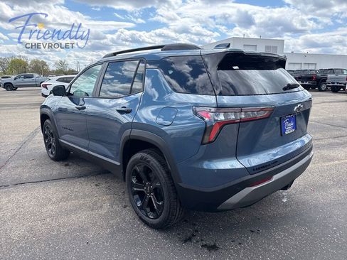 New 2026 Chevrolet Equinox LT AWD/4WD image 3
