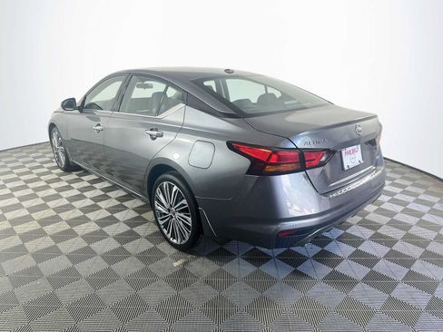 Used 2023 Nissan Altima 2.5 SL AWD/4WD image 6