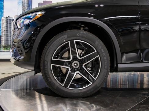 New 2026 Mercedes-Benz GLC 300 4MATIC image 7