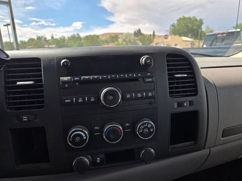 Used 2012 GMC Sierra 2500 W/T AWD/4WD image 13