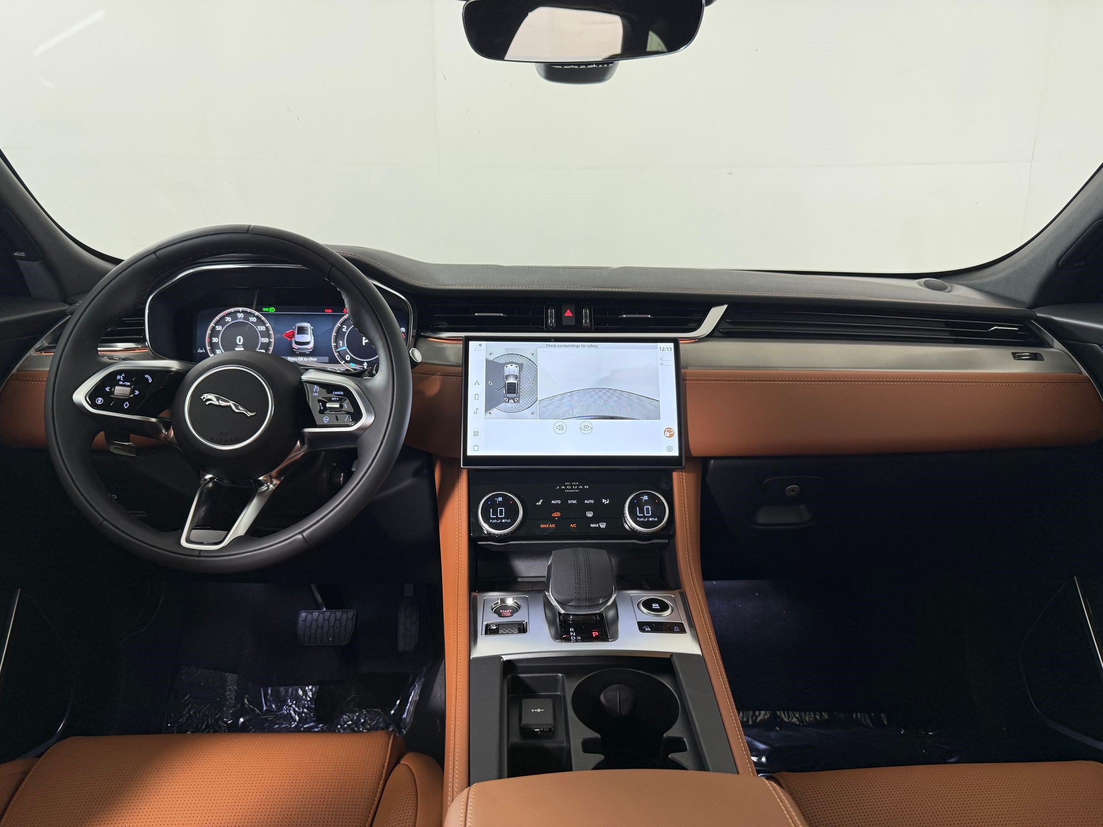 New 2026 Jaguar F-PACE R-Dynamic S AWD/4WD image 14