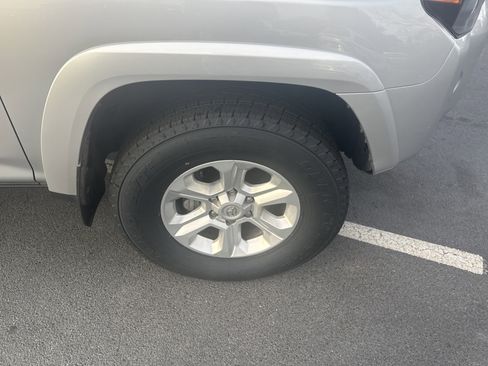 Used 2024 Toyota 4Runner SR5 image 10