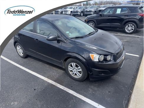Used 2015 Chevrolet Sonic LT image 1