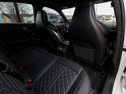 Used 2022 Audi S4 Premium Plus image 30