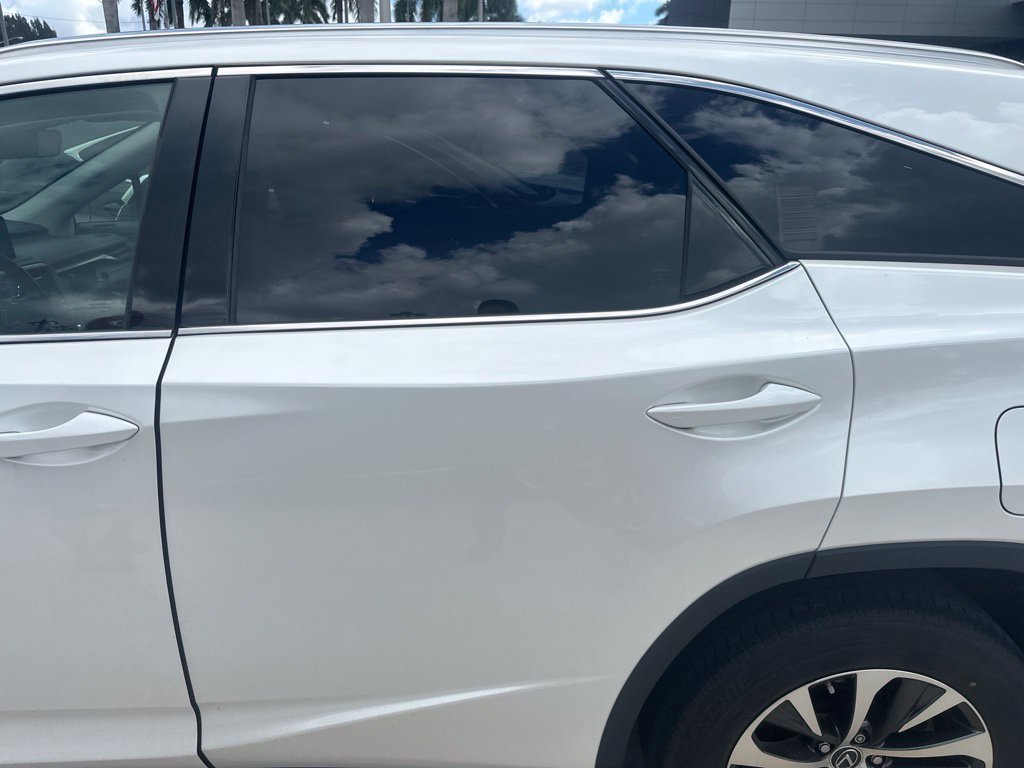 Used 2022 Lexus RX 350L Premium w/ Premium Package AWD/4WD image 7