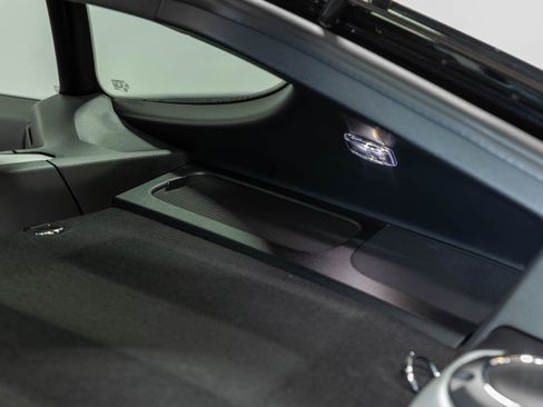 Used 2018 Porsche 718 Cayman RWD image 49