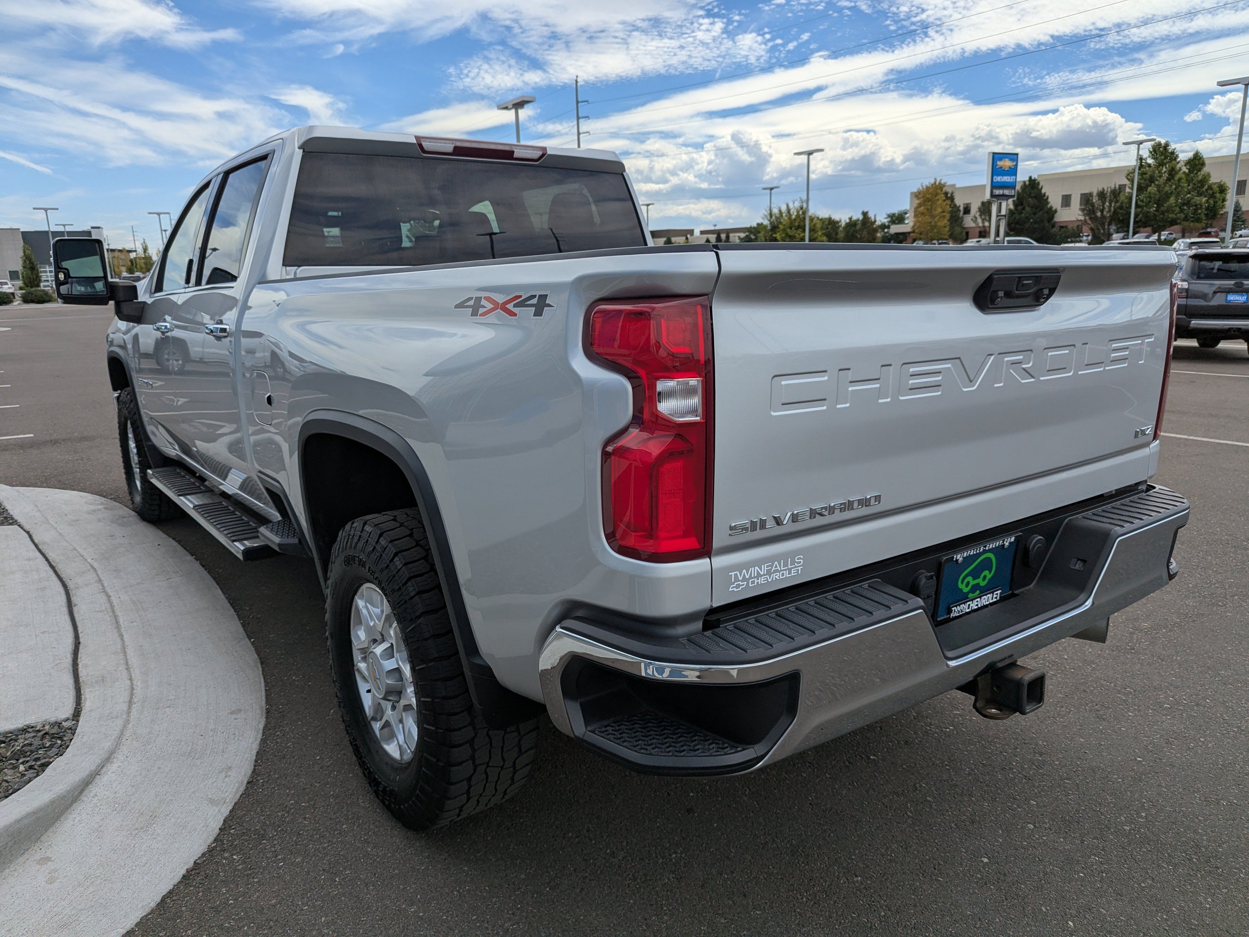 Used 2022 Chevrolet Silverado 3500 LTZ AWD/4WD image 30