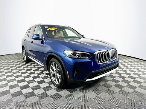 Used 2024 BMW X3 xDrive30i w/ Convenience Package image 2