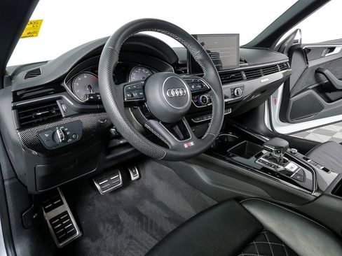 Used 2022 Audi S5 Premium image 6