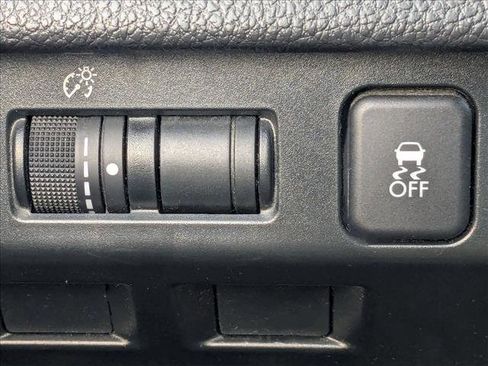 Used 2015 Subaru Impreza 2.0i image 12