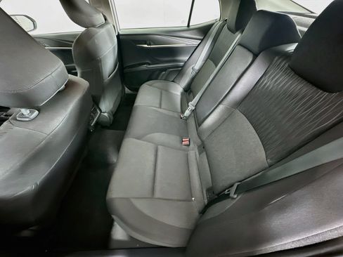 Used 2025 Toyota Camry LE FWD image 28