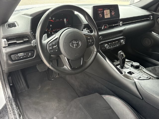 Used 2021 Toyota Supra w/ Safety & Technology Package RWD image 10