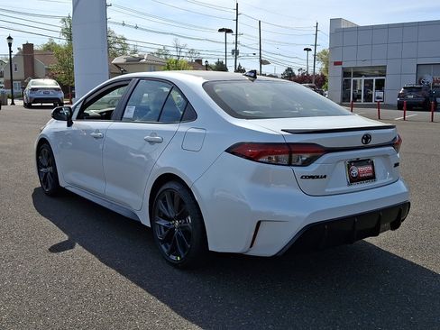 New 2026 Toyota Corolla XSE FWD image 3