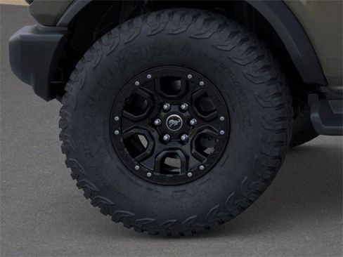 New 2025 Ford Bronco Outer Banks w/ Sasquatch Package image 21