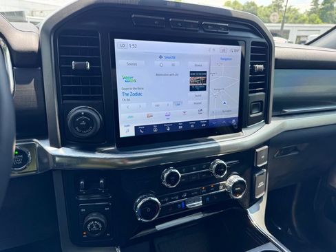 Used 2022 Ford F150 Lariat AWD/4WD image 32