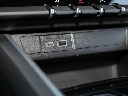 New 2026 Chevrolet Colorado W/T image 30