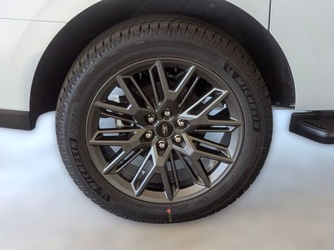 New 2026 Ford Expedition Max Platinum w/ Stealth Appearance Package image 12