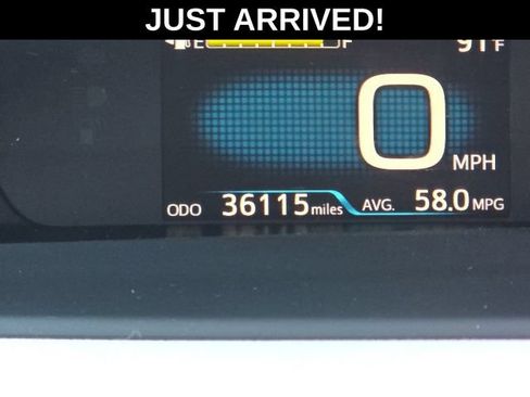 Used 2019 Toyota Prius LE FWD image 19
