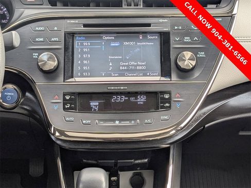 Used 2018 Toyota Avalon XLE Plus image 17