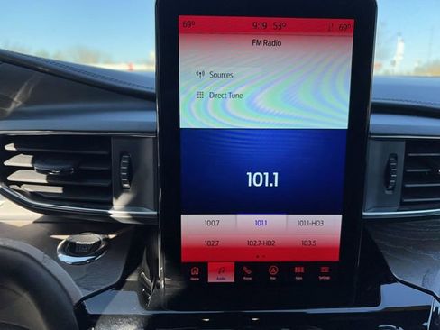 Used 2022 Ford Explorer Platinum w/ Equipment Group 601A image 14