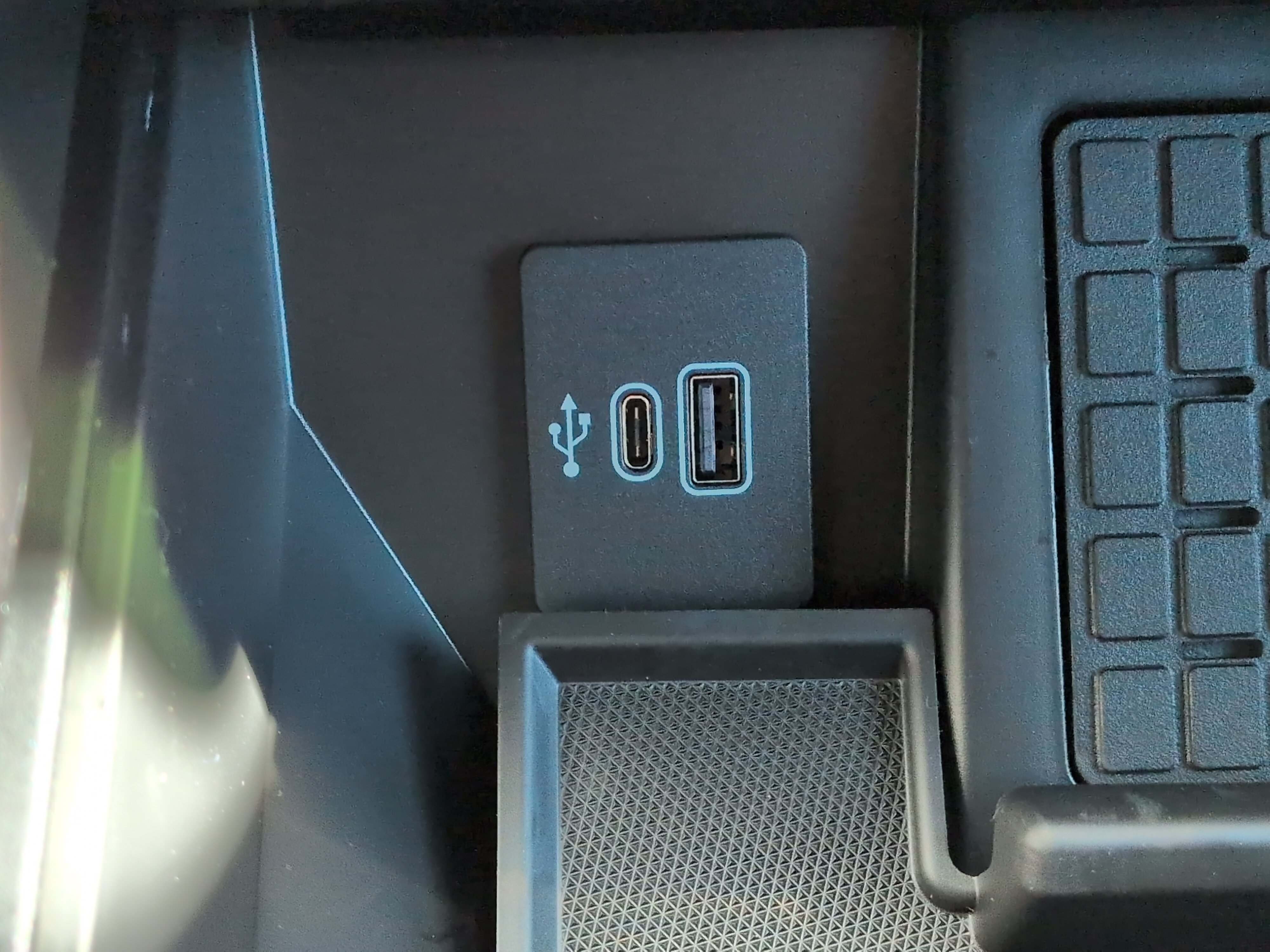 New 2026 Ford F150 Raptor AWD/4WD image 21